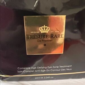 Trésor Rare Eye Zone Treatment